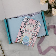 Load image into Gallery viewer, SPRINGTIME BOX